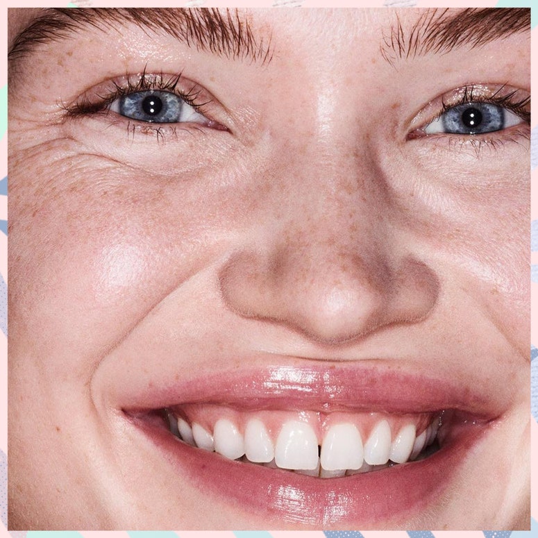 Glossier Brow Flick Review: Does it Live Up to Boy Brow?
