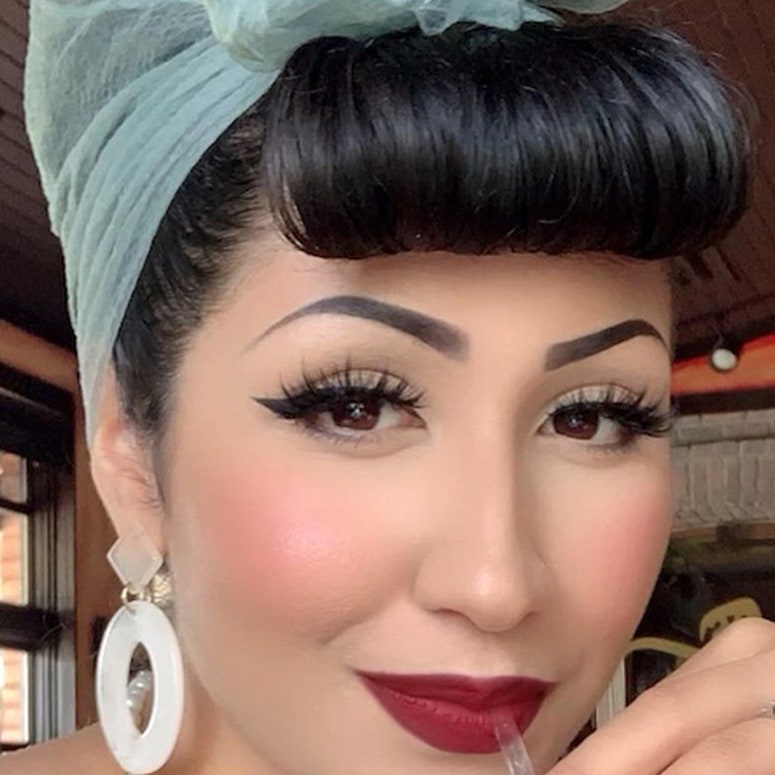 Makeup Artist Terri Bryant Reinventing Beauty After Parkinson s Diagnosis