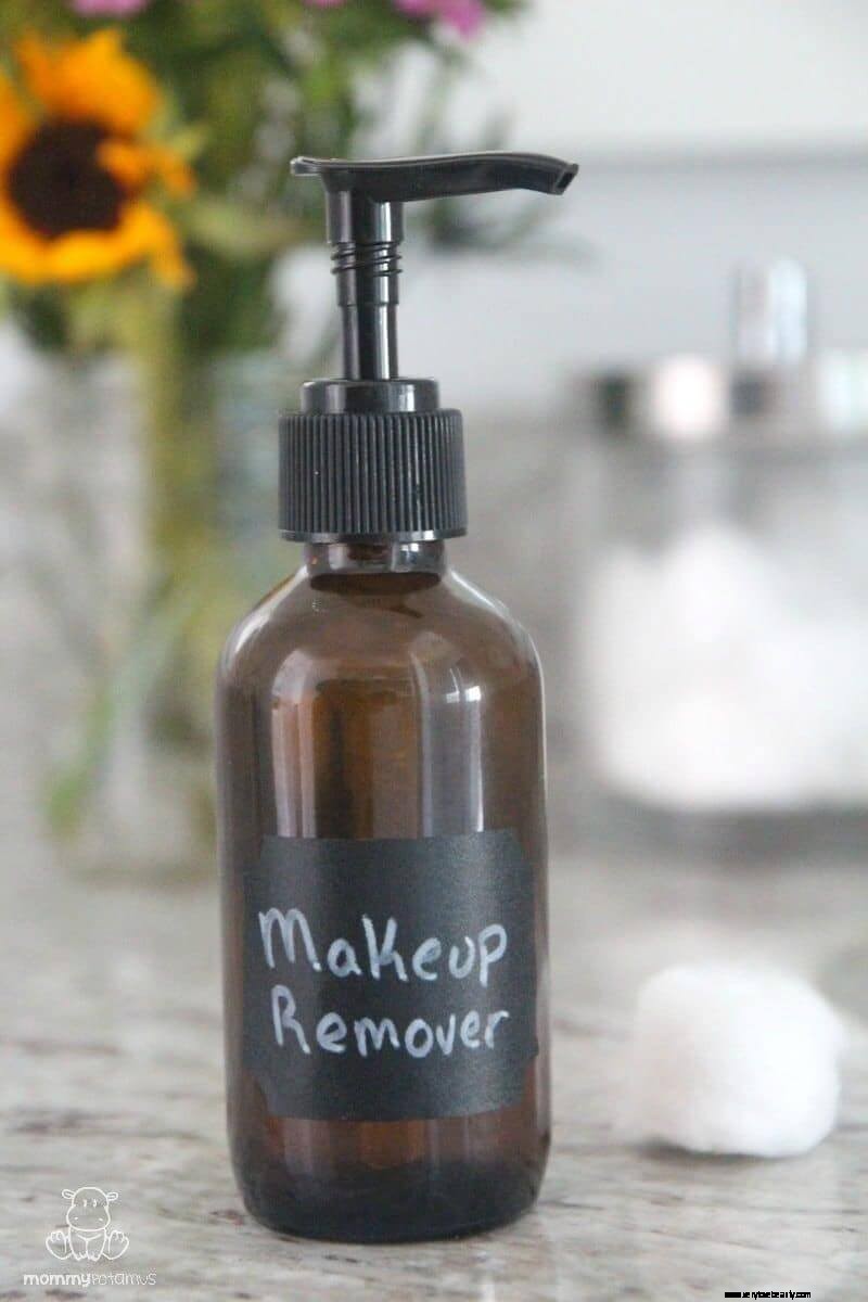 Effective DIY Makeup Remover: Simple 2-Ingredient Recipe