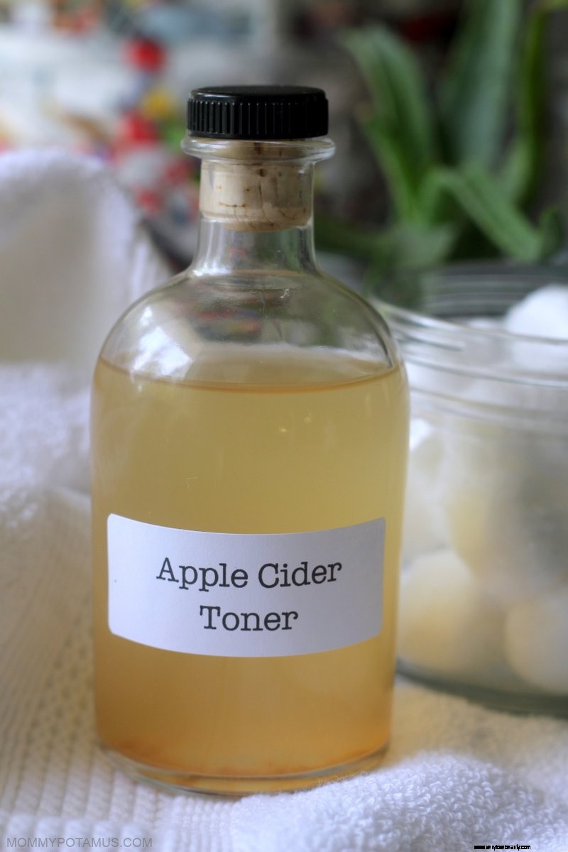 Apple Cider Vinegar Toner: Benefits & DIY Recipe for Glowing Skin