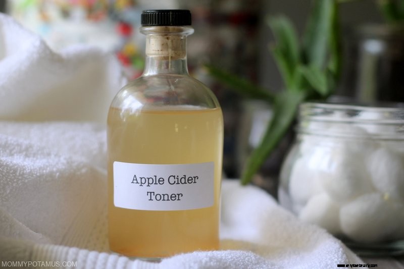 Apple Cider Vinegar Toner: Benefits & DIY Recipe for Glowing Skin