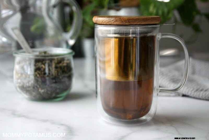 Red Raspberry Leaf Tea & Pregnancy: Benefits, Safety & Recipe