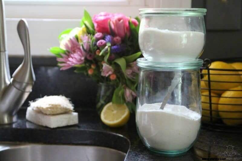 DIY Natural Cleaners & Safer Cleaning Product Choices | Eco-Friendly Home