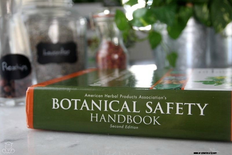 Home Apothecary: 16 Essential Herb Books for Natural Wellness