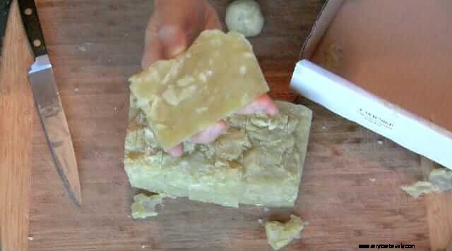 DIY Rosemary Mint Shampoo Bar: Natural & Sustainable Hair Care