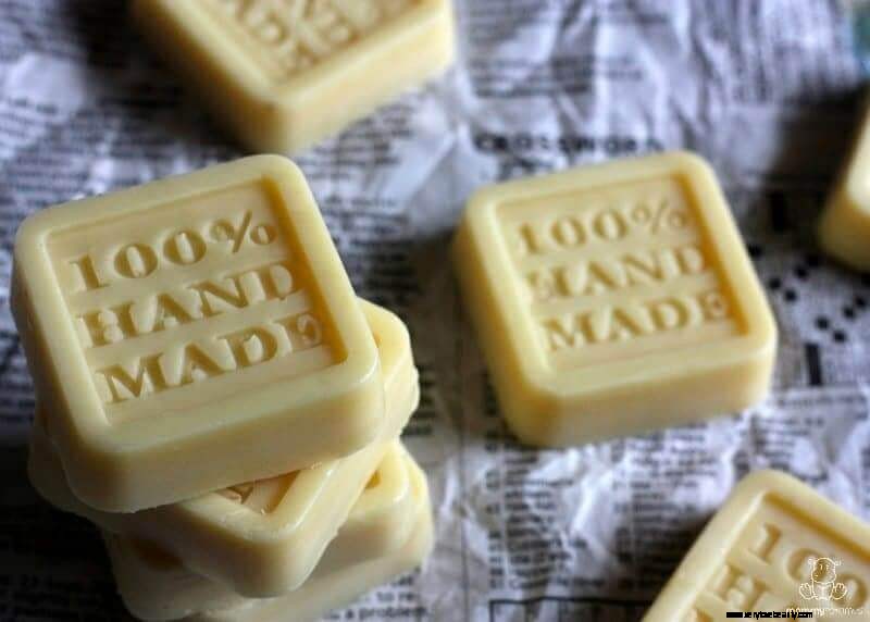 DIY Lotion Bars: A Safe & Natural Beauty Tutorial