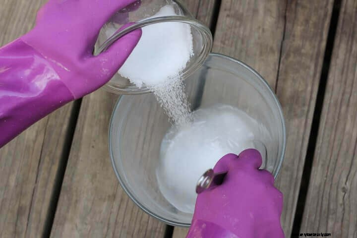 DIY Sea Mud Soap: A Natural Skin Remedy