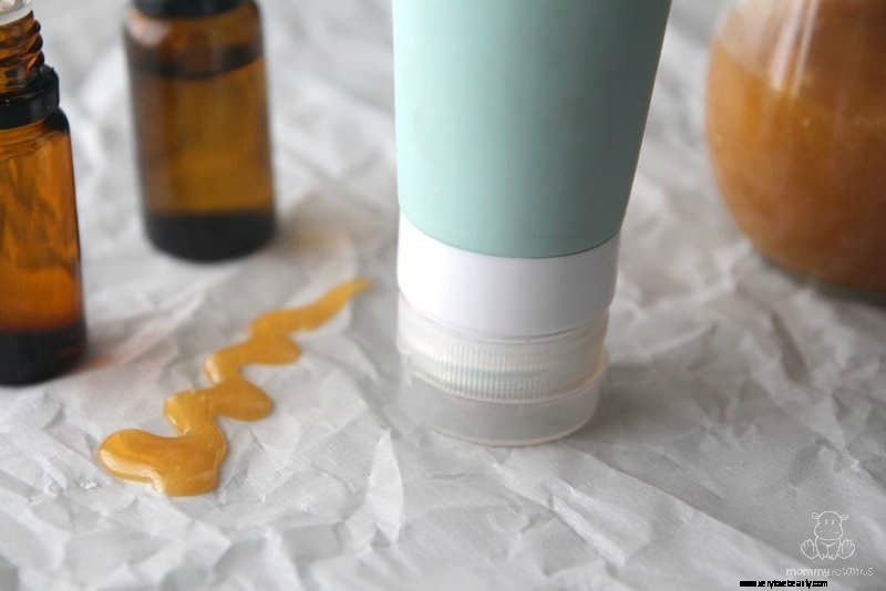 DIY Honey Face Wash: Gentle Cleansing for Healthy Skin