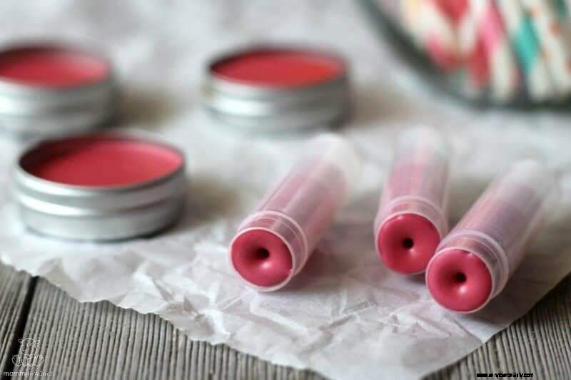 DIY Tinted Lip Balm: Simple Recipes & Custom Colors
