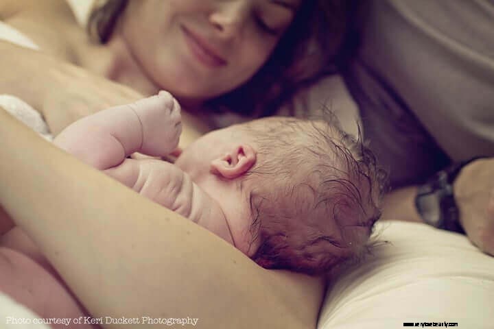 Skin-to-Skin Care After Birth: Benefits, Tips & Troubleshooting