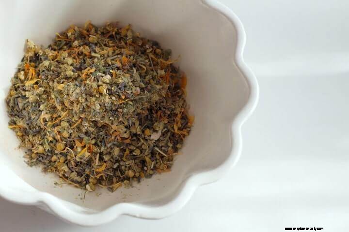 Soothing Postpartum Sitz Bath Recipe for New Moms | Mommypotamus
