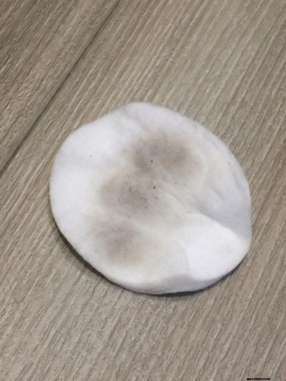 Water Only Makeup Removal: An Experiment & Results