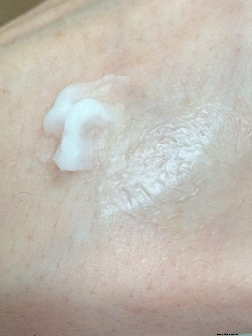 Clinique Take the Day Off Makeup Remover Balm Review: Effectiveness & Texture