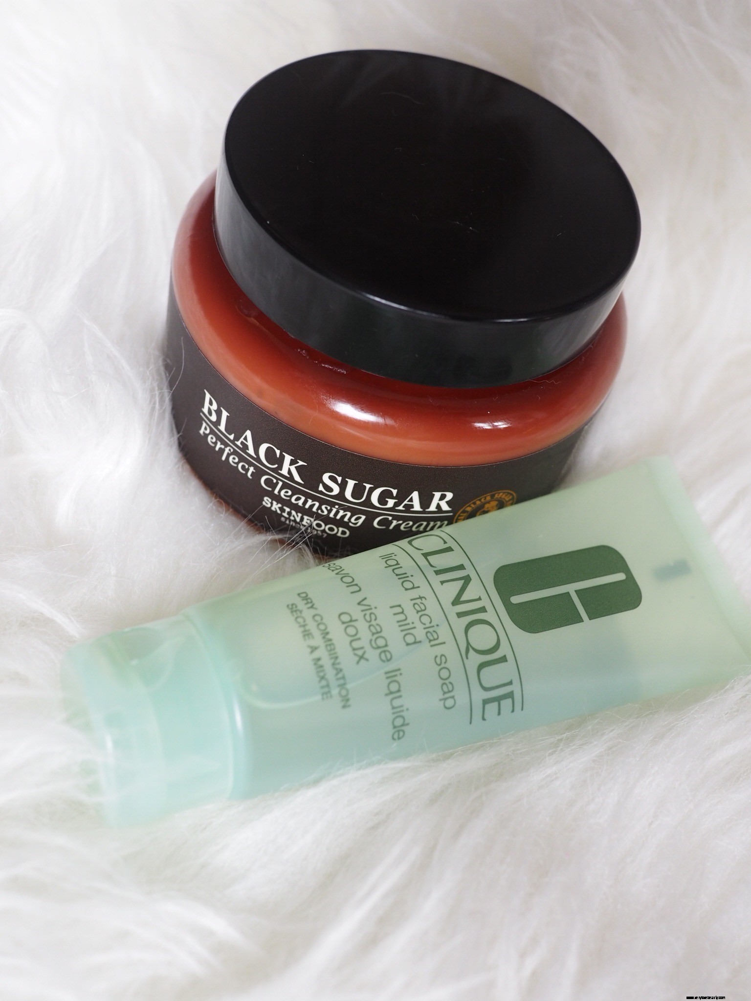 Facial Cleansing Mistakes: How You re Damaging Your Skin (and How to Fix It)