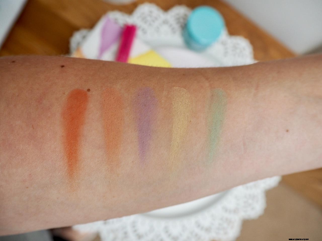 Skinn Cosmetics Review: Hydrate & Wow Eye Duo & Forget Me Not Palette - Honest Review