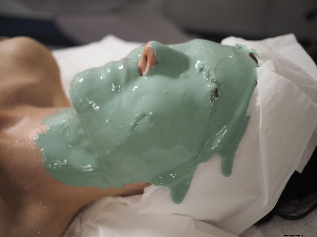 Nannic Radio Frequency Facial Treatment Review: Is It Worth It?