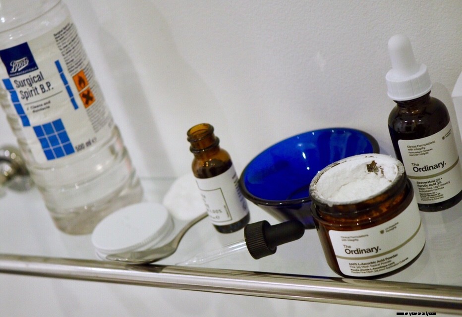 The Ordinary 100% L-Ascorbic Acid Powder: Benefits & In-Depth Review