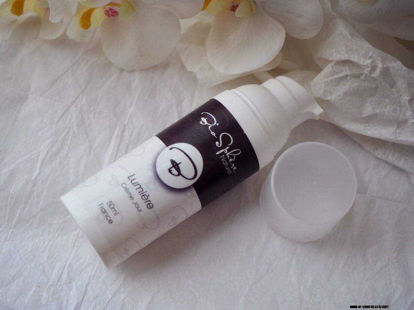 Biosphere Naturel Review: French Natural Skincare for Sensitive Skin | Giveaway!