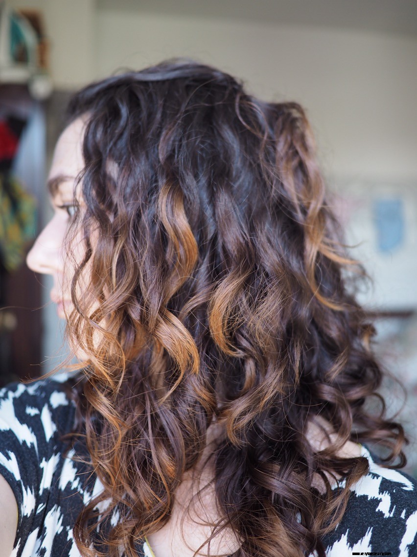 John Frieda Frizz Ease Review: Does It Really Work?