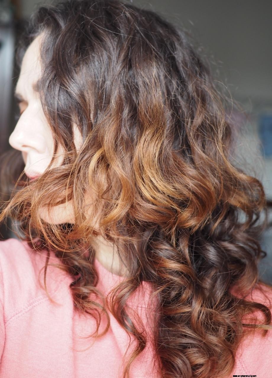 John Frieda Frizz Ease Review: Does It Really Work?
