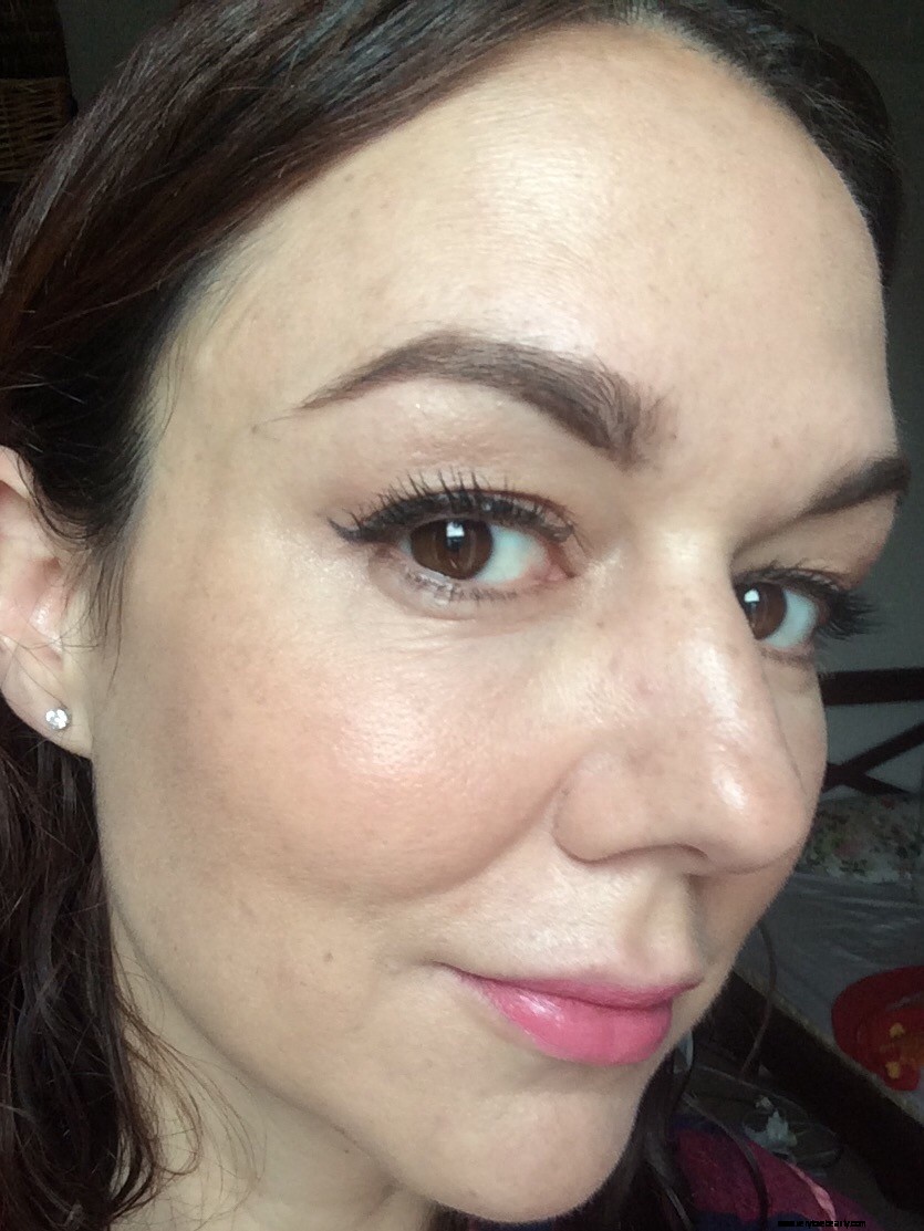 Vichy Dermablend Corrective Foundation Review: Coverage & Natural Finish