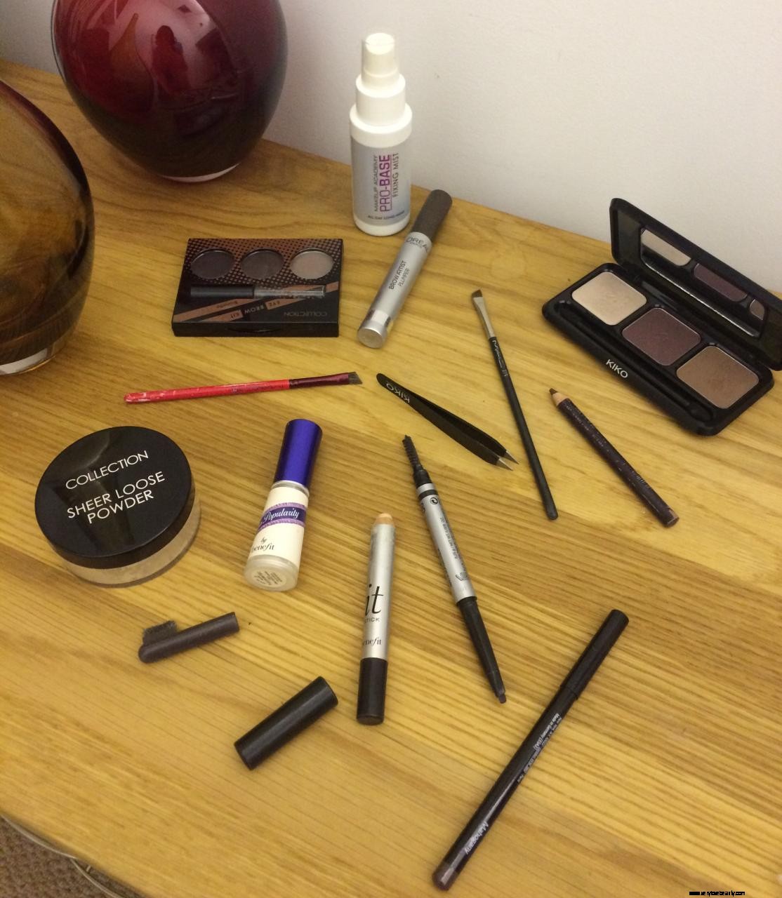 Brow Makeup Guide: Achieve Natural-Looking Brows in 30 Seconds