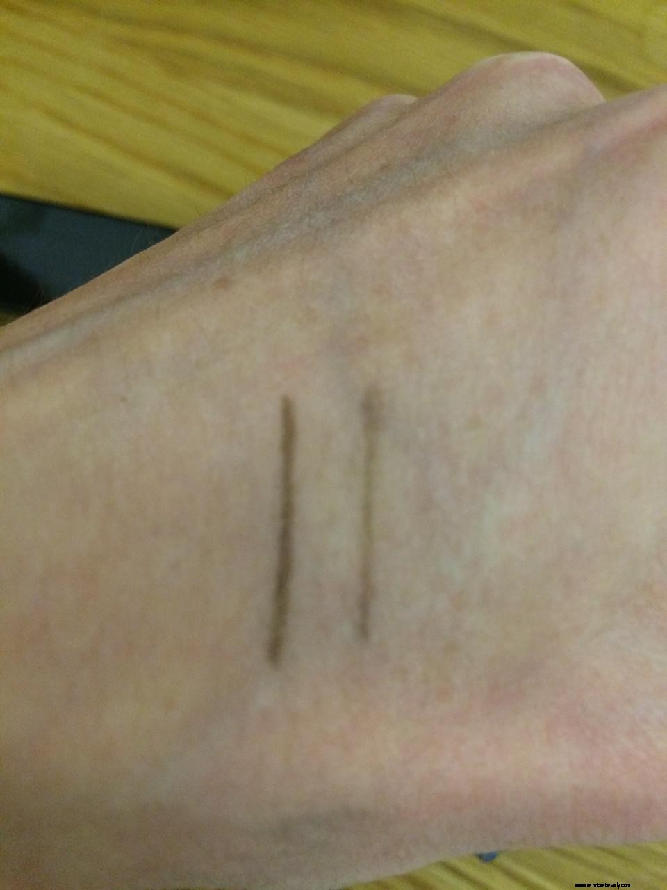 Bobbi Brown Brow Pencil Review: Is It Worth the Hype?