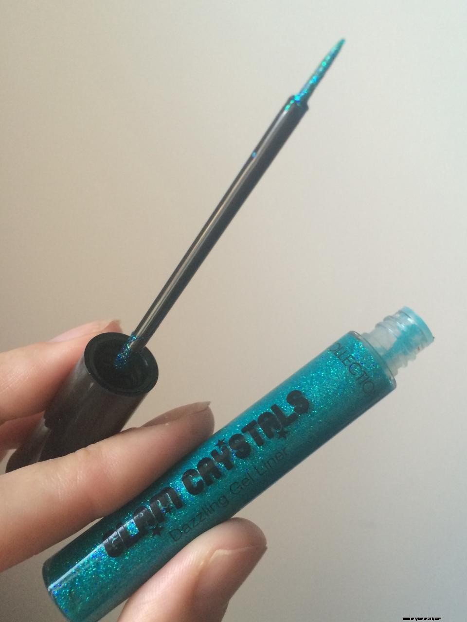 Collection Glam Crystals Eyeliner Review: Is Glitter Eyeliner For You?
