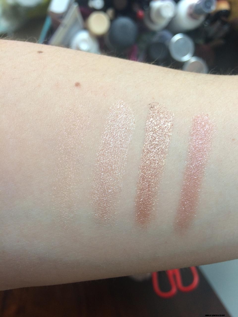 Freedom Makeup Dreamcatcher Pro12 Palette Review: Is it Worth the Hype?