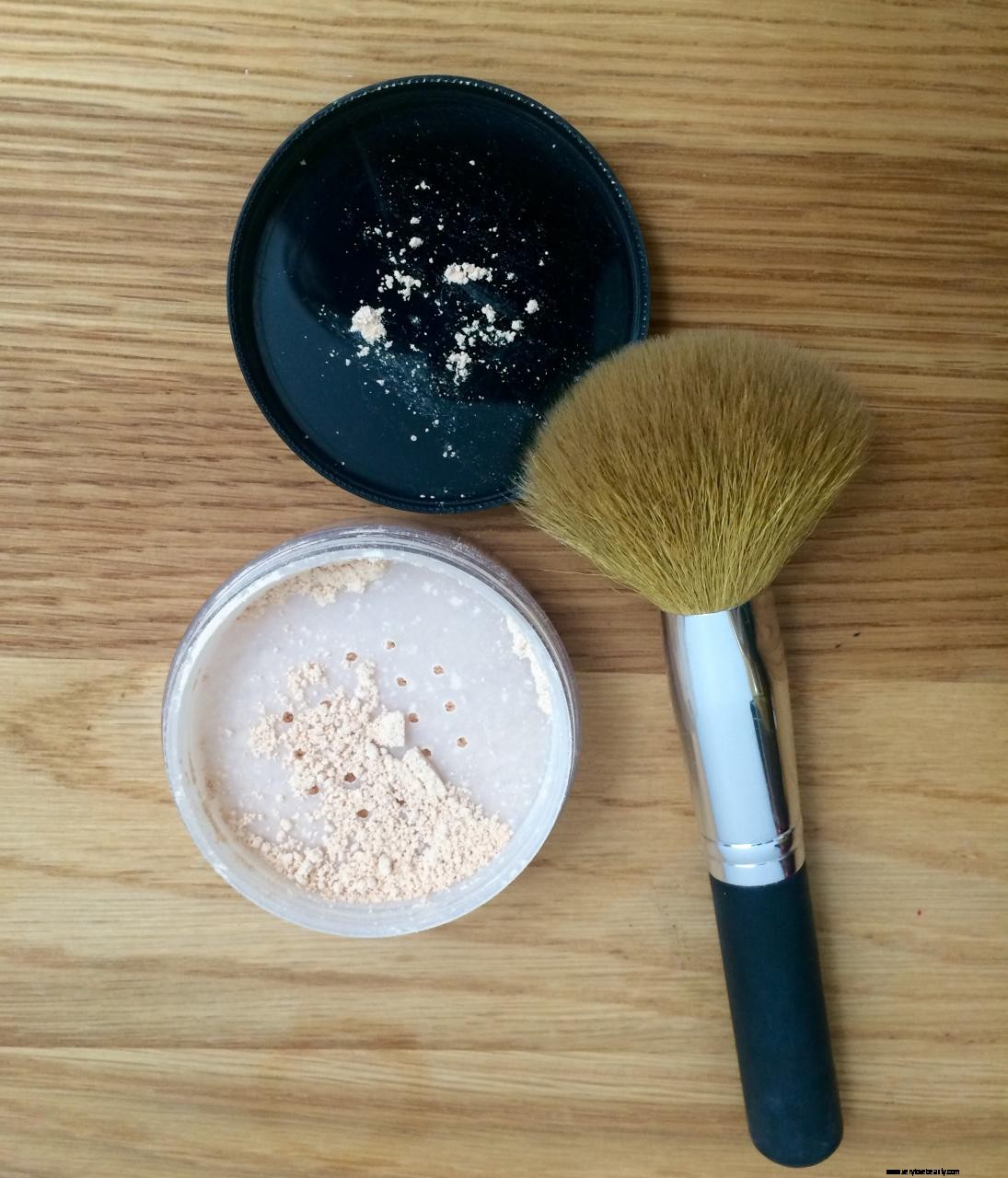 Mastering Face Powder: A Guide to Flawless Application