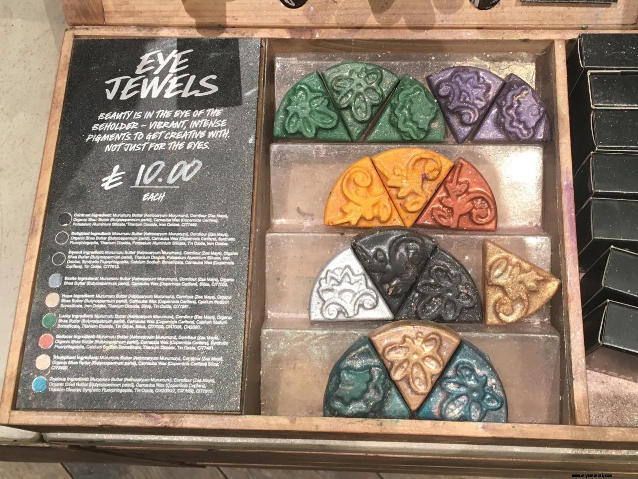 Lush Cosmetics Review 2017: Vegan & Cruelty-Free Makeup - Top Picks