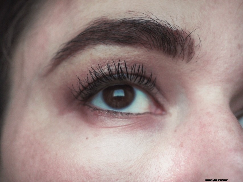 Benefit Bad Gal Bang Mascara Review: Is the Hype Real?