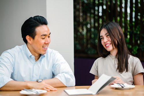 200 Conversation Starters: Deep Questions to Connect with Him