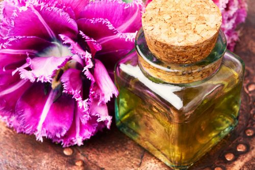 Safe & Effective DIY Skin Lightening Remedies: 17 Natural Treatments