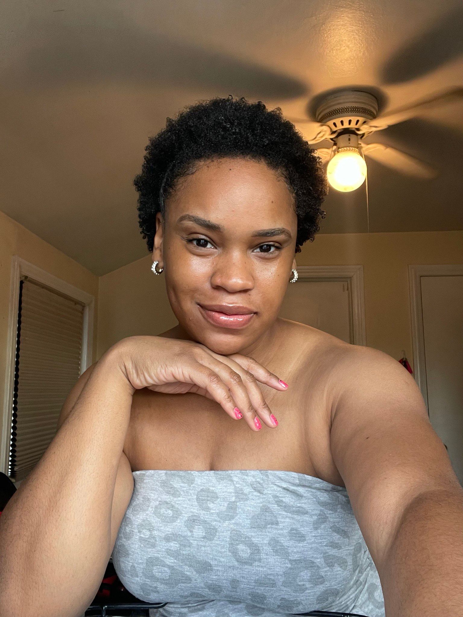 Why Women Are Embracing Barefaced Beauty: 17 Personal Stories