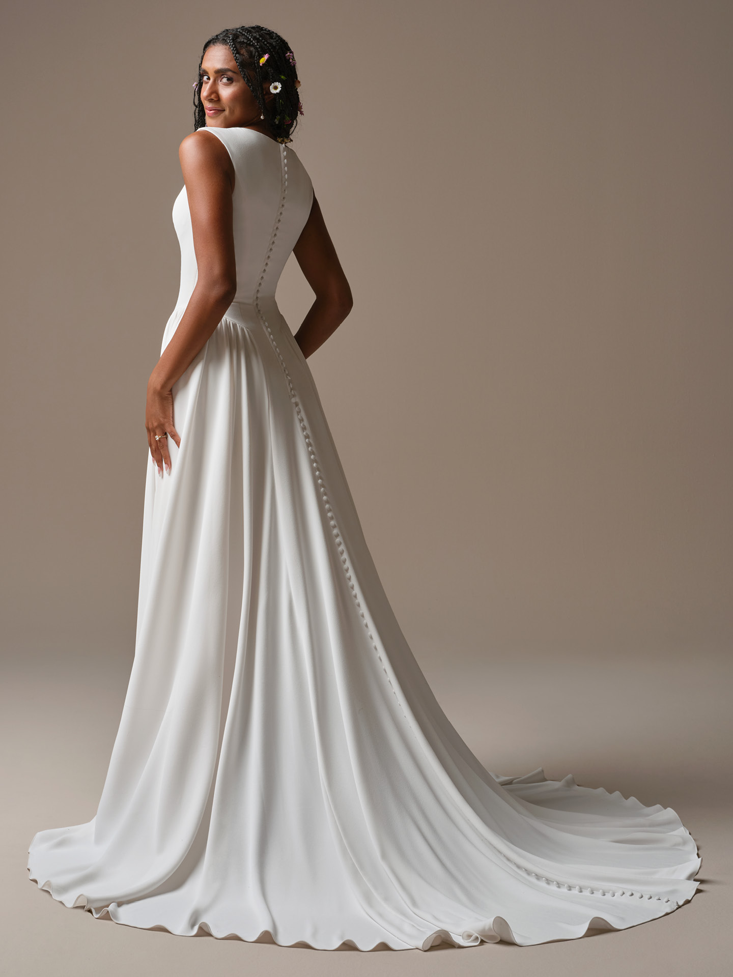 High Neck Wedding Dresses: Elegant Styles for Modern Brides