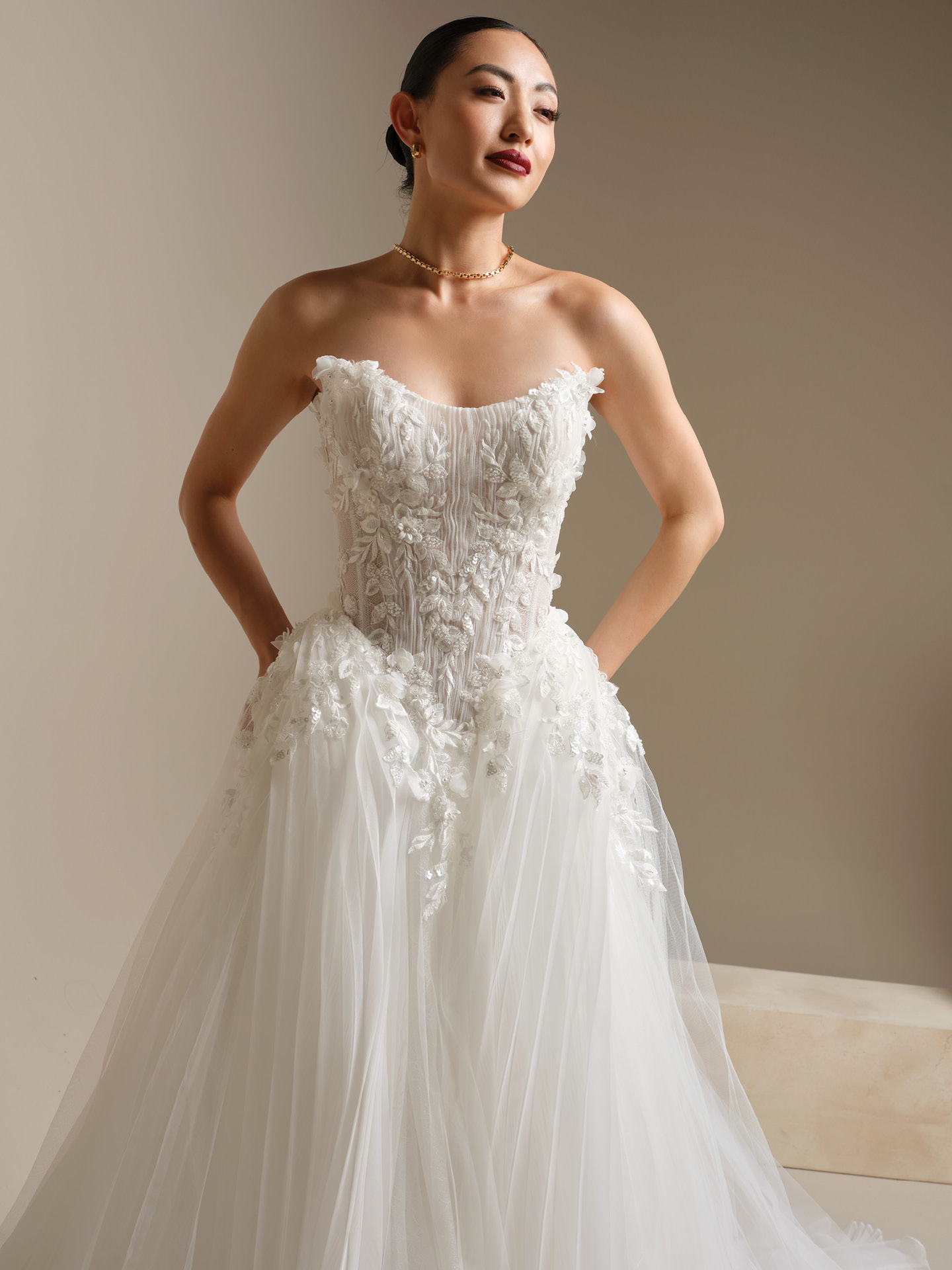 Statement Wedding Dresses: Unique Styles & Modern Trends