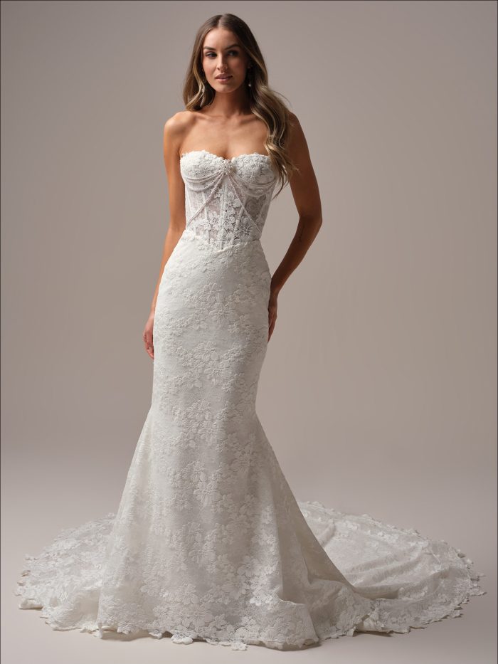 Ivory Wedding Dresses: Elegance & Flattering Shades | [Year]