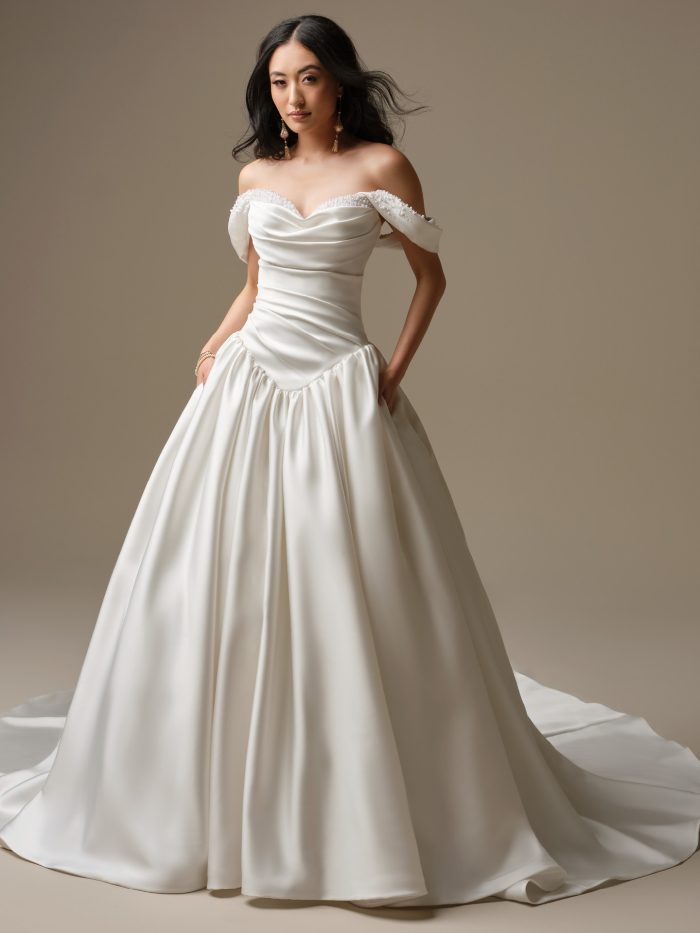 Ivory Wedding Dresses: Elegance & Flattering Shades | [Year]