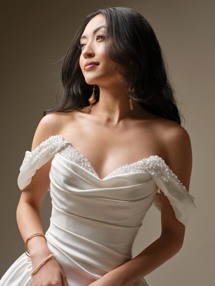Ivory Wedding Dresses: Elegance & Flattering Shades | [Year]