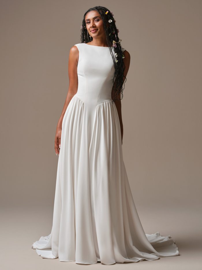 Ivory Wedding Dresses: Elegance & Flattering Shades | [Year]