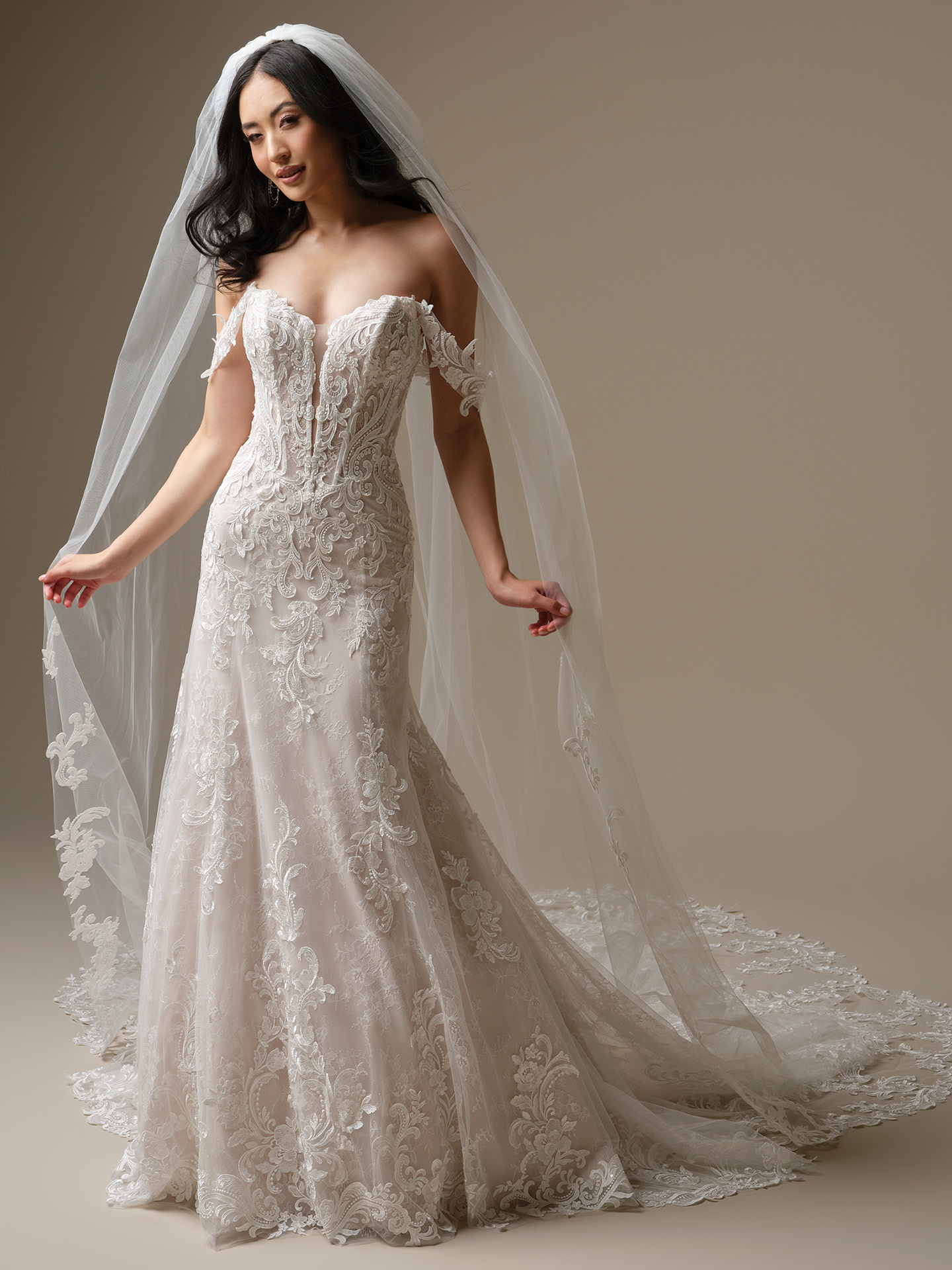 Bridal Accessories: A Comprehensive Guide to Complete Your Wedding Look