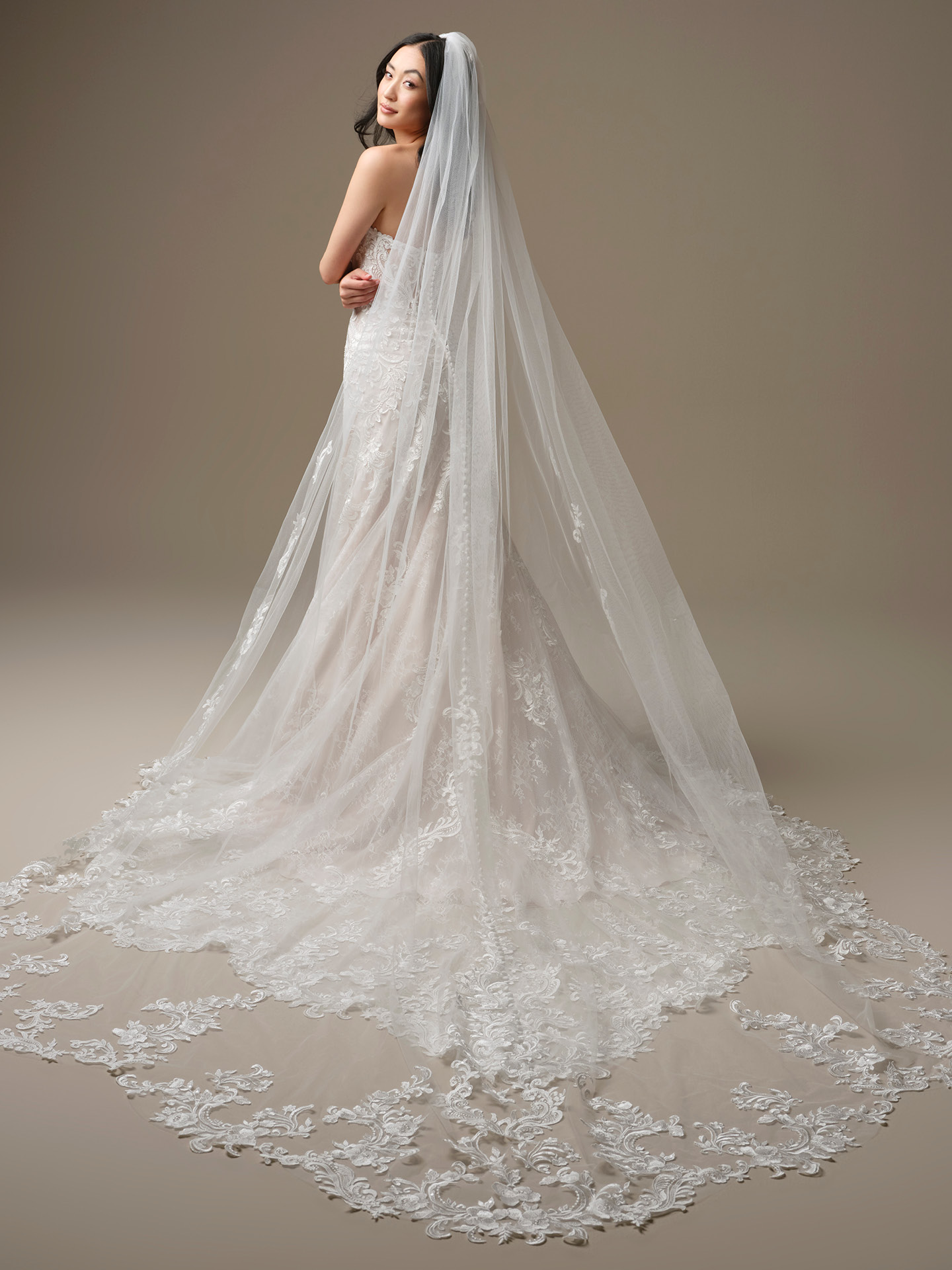 Bridal Accessories: A Comprehensive Guide to Complete Your Wedding Look