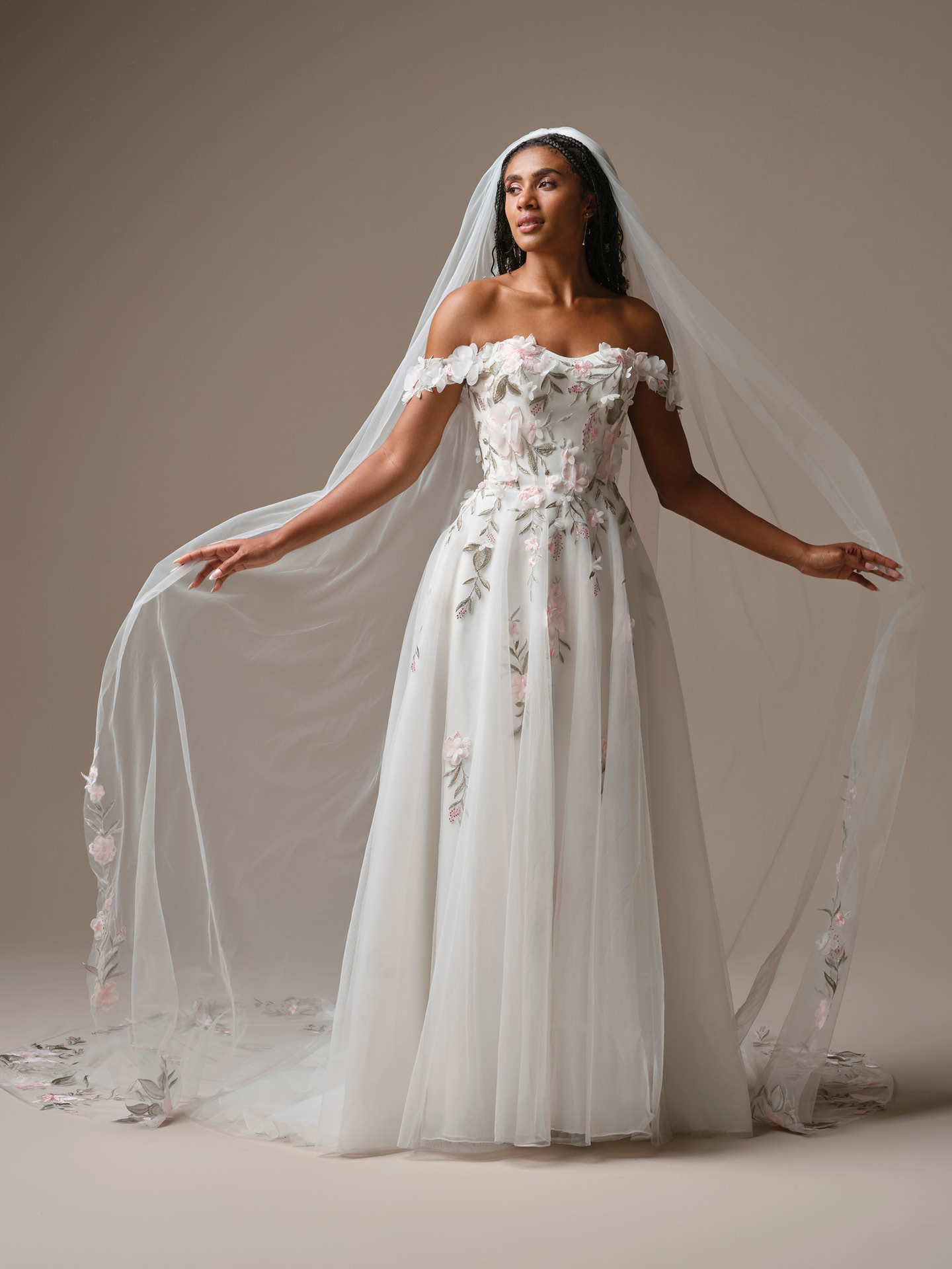 Bridal Accessories: A Comprehensive Guide to Complete Your Wedding Look