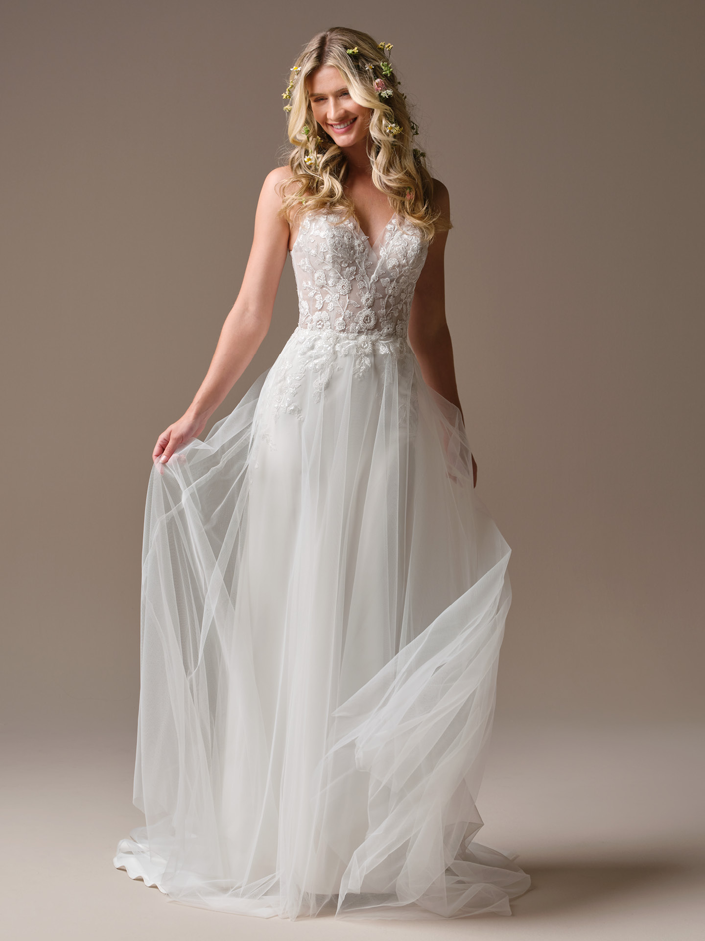 Bridal Accessories: A Comprehensive Guide to Complete Your Wedding Look