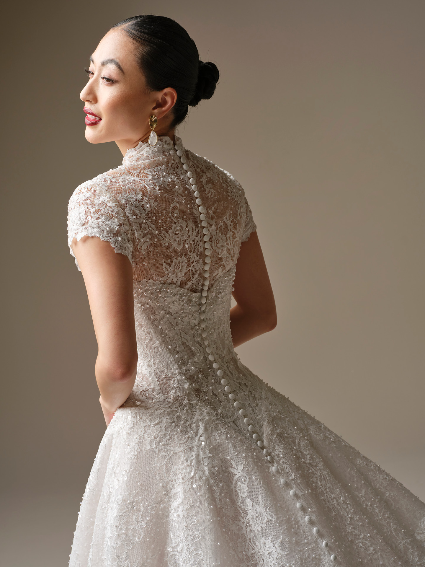 Bridal Accessories: A Comprehensive Guide to Complete Your Wedding Look
