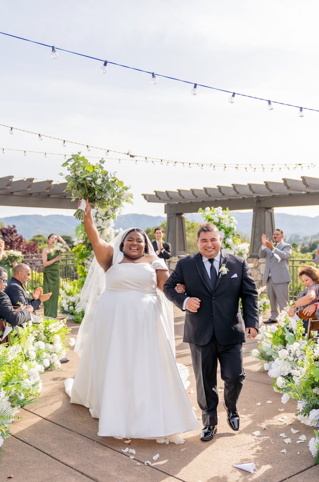 Stunning Sonoma Wedding at Porsha & Paul s Stonetree Estate