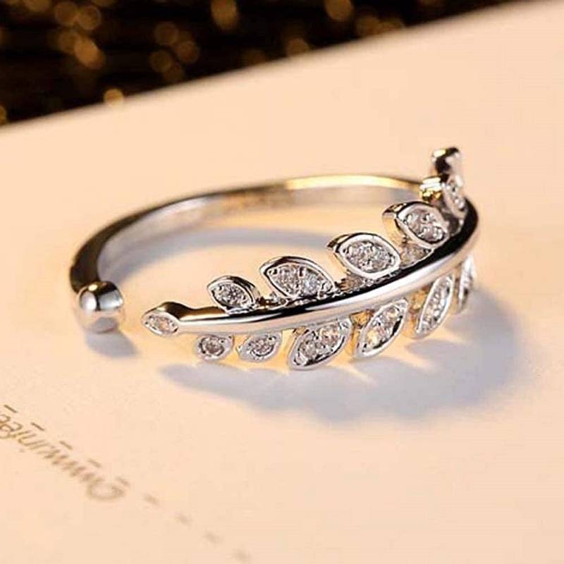 Elegant Arabic Mehndi Designs for Weddings & Celebrations