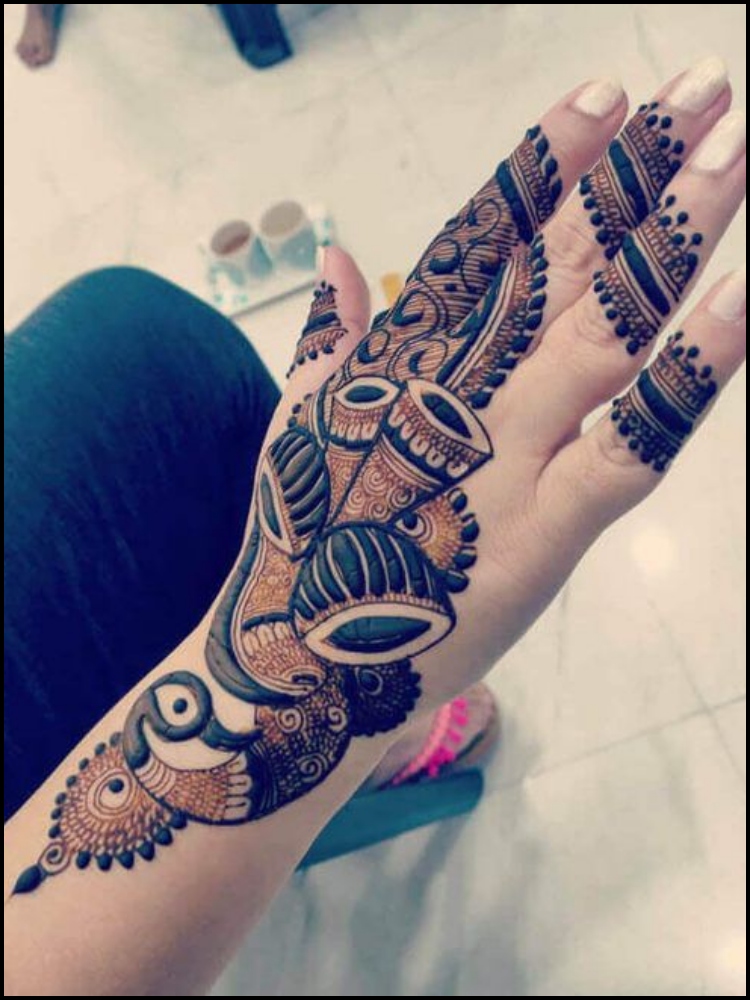 Elegant Arabic Mehndi Designs for Weddings & Celebrations