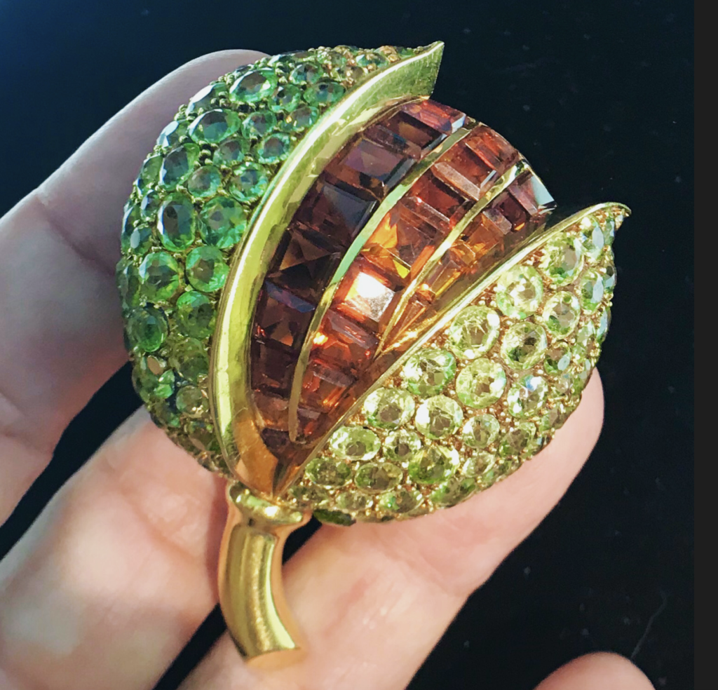 Pioneering Women in Jewelry Design: Inspiring the Industry